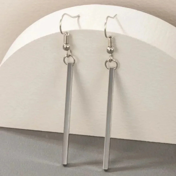 Dainty Silver Minimalist Long Bar Drop Earrings - Picture 1 of 3